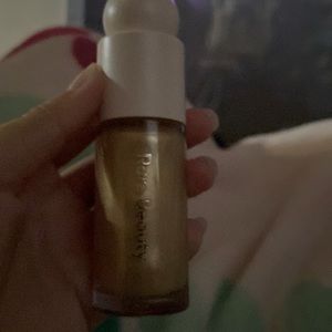 Rare beauty highlighter